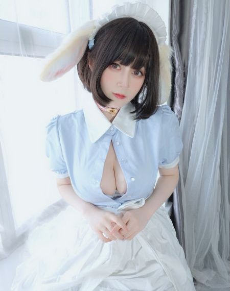 日韩女优精品_720高清完整版