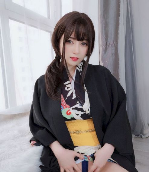日本边摸边吃奶边做git视频_720日韩电影在线